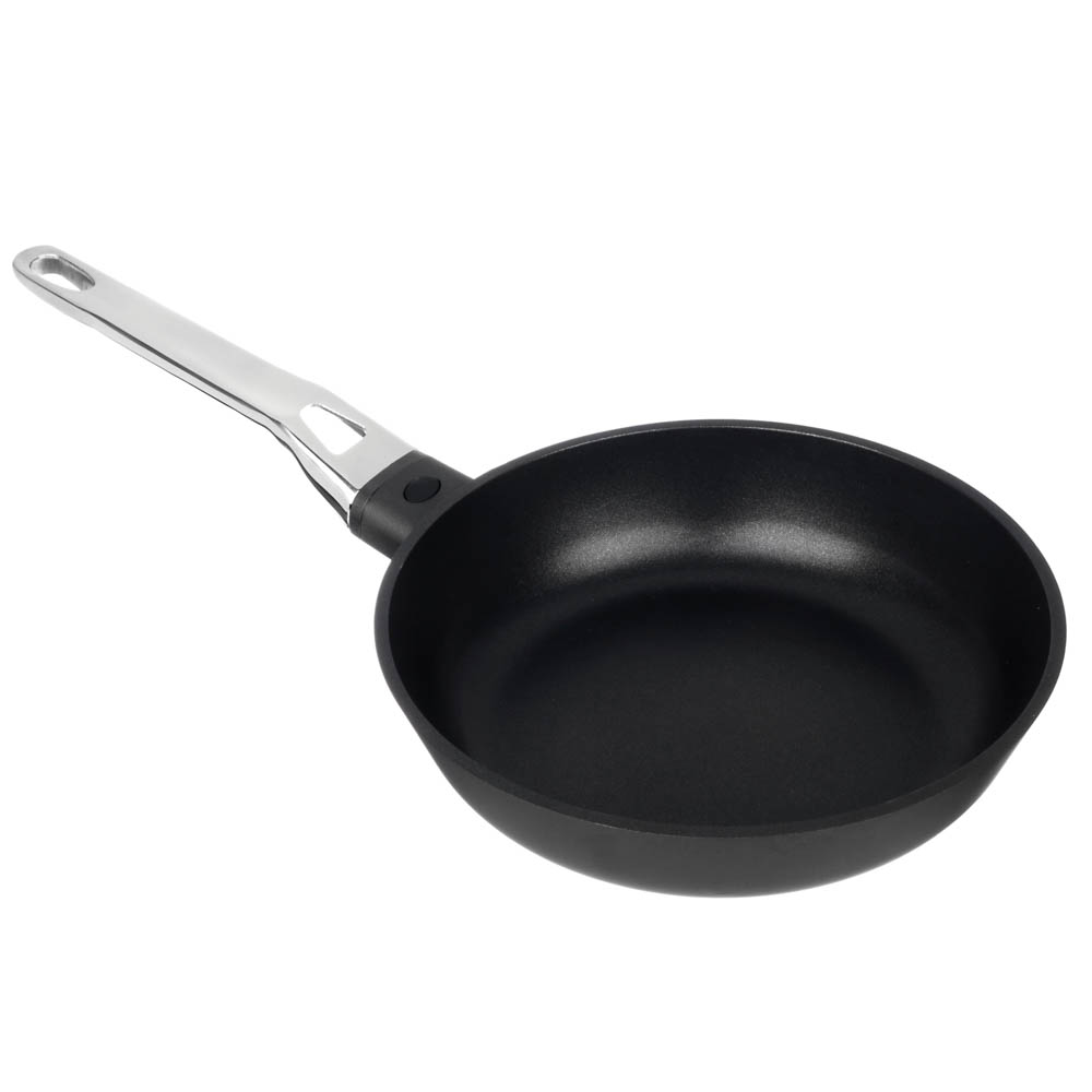 Ivlev Chef Royal Cast frying pan d20cm, Whitford Quantanium non-stick coating, induction